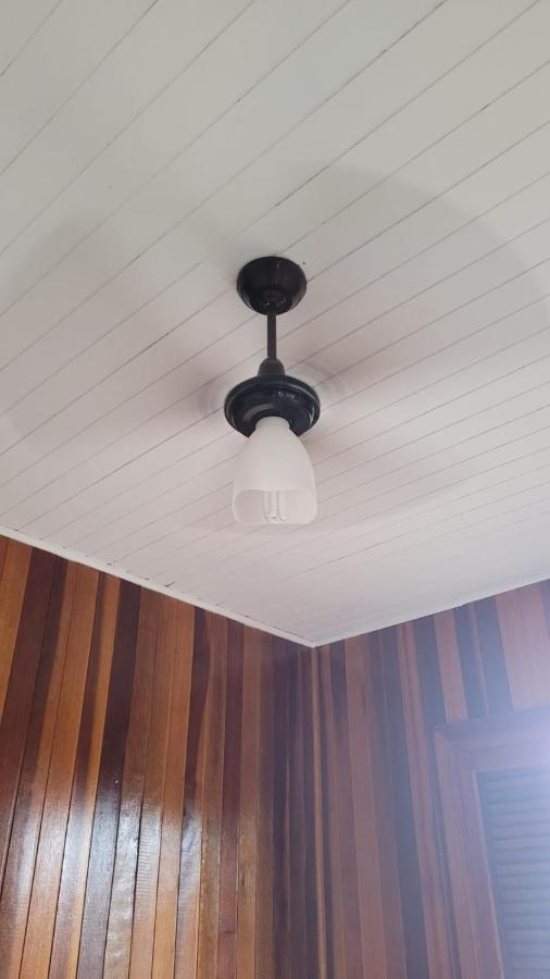 Casa Em Brotas Com Piscina E Churrasqueira Exterior foto